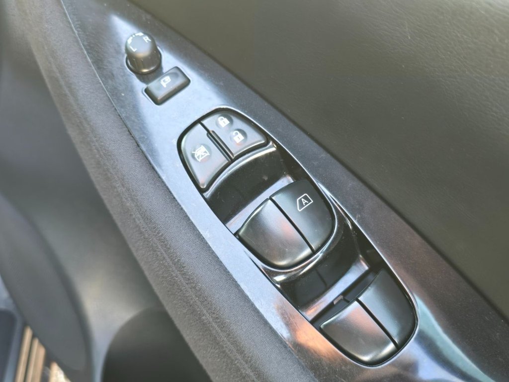 Used Nissan Leaf 2015 for sale - 77037984: Photo 14