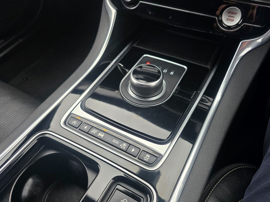 Used Jaguar XF 2017 for sale - 77341381: Photo 15