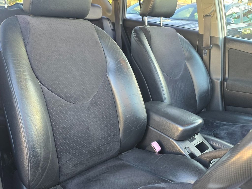 Used Toyota RAV4 2010 for sale - 76570561: Photo 13