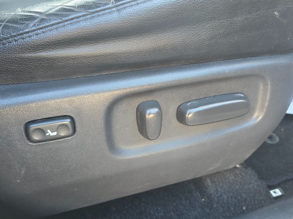 Used Toyota RAV4 2010 for sale - 76570561: Photo 14