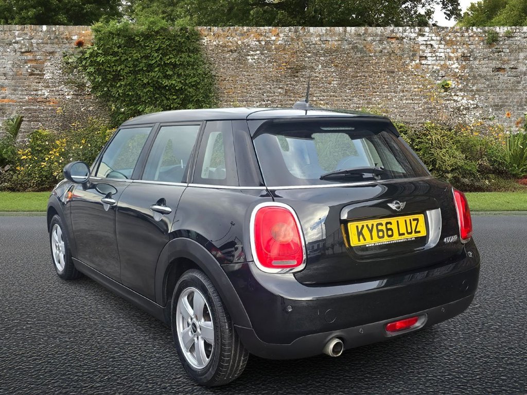 Used MINI Hatch 2016 for sale - 76739953: Photo 4