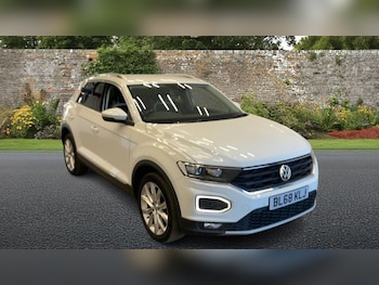 Used Volkswagen T-Roc 2018 for sale - 79346078: Photo