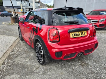 Used MINI Hatch 2018 for sale - 75911689: Photo