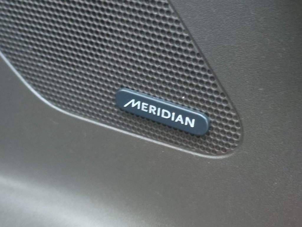 Used Jaguar F-Pace 2016 for sale - 76725066: Photo 16