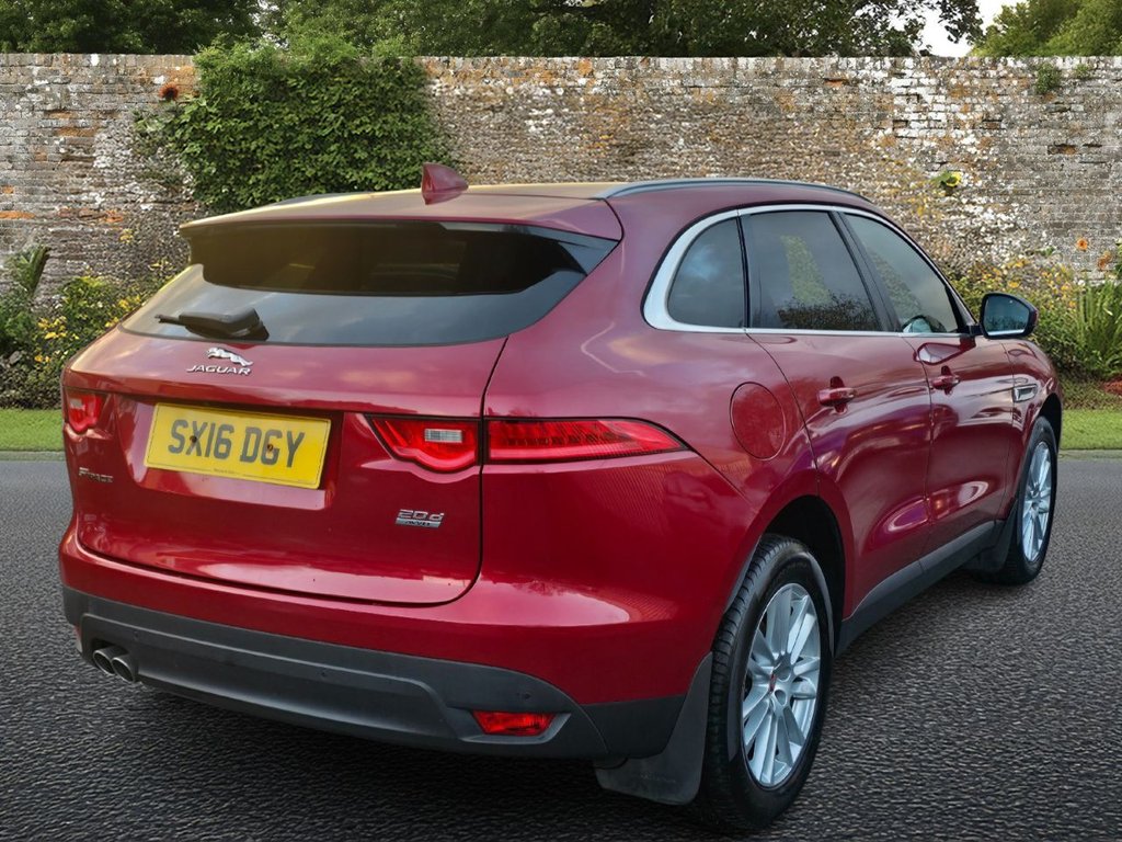Used Jaguar F-Pace 2016 for sale - 76725066: Photo 6