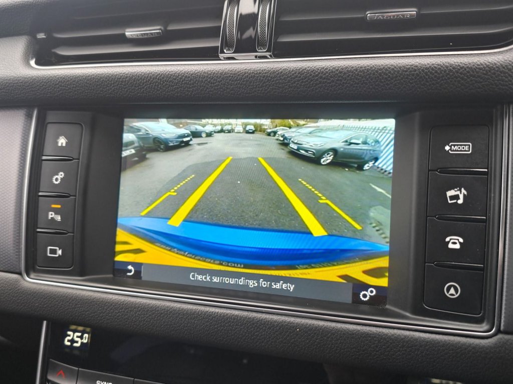 Used Jaguar XF 2017 for sale - 76642188: Photo 21