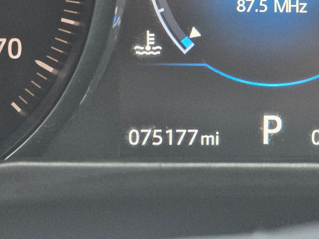 Used Jaguar XF 2017 for sale - 76642188: Photo 25