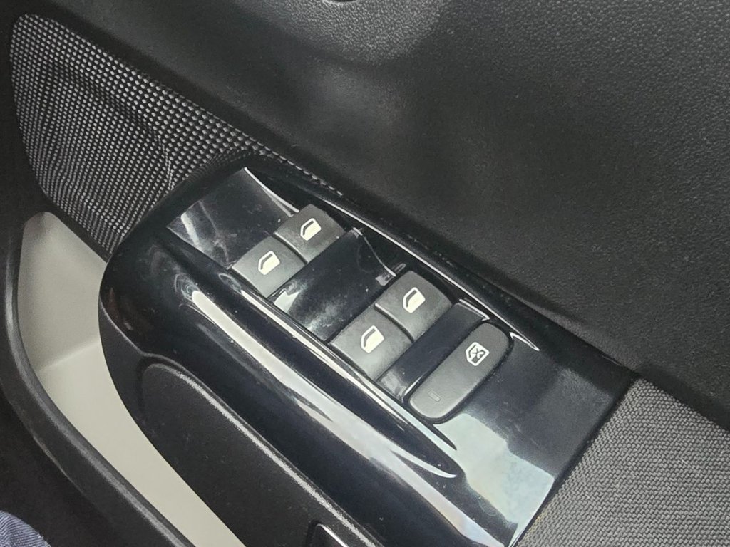 Used Citroen C3 2017 for sale - 76546899: Photo 15