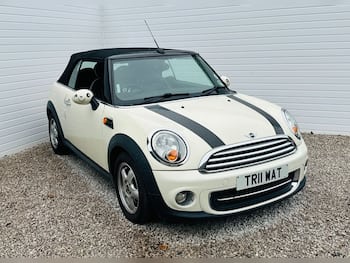 Used MINI Convertible 2011 for sale - 79686491: Photo