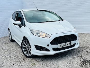 Used Ford Fiesta 2014 for sale - 76406191: Photo