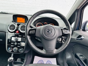 Used Vauxhall Corsa 2014 for sale - 76406407: Photo