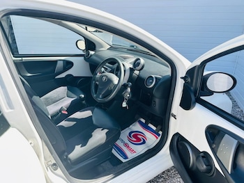 Used Toyota AYGO 2012 for sale - 79607815: Photo