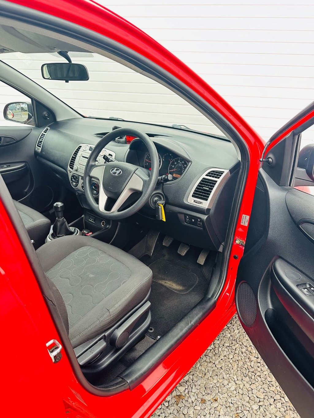 Used Hyundai i20 2009 for sale - 76406295: Photo 9