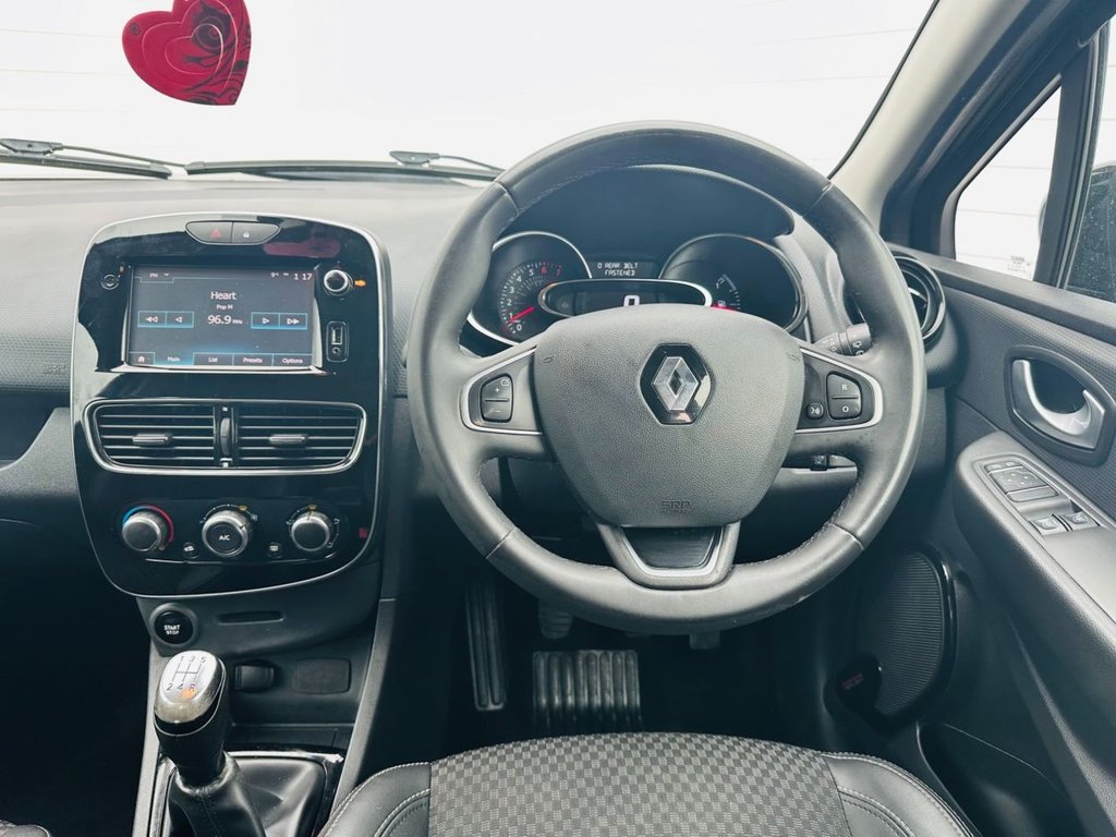 Used Renault Clio 2017 for sale - 76406235: Photo 15