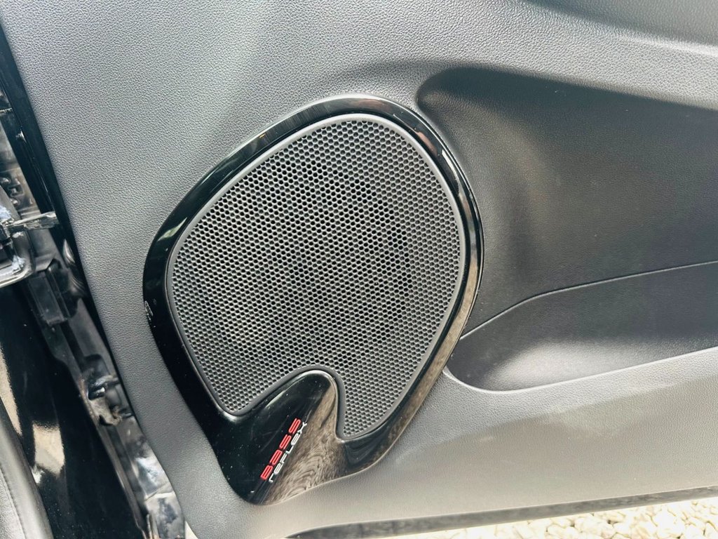 Used Renault Clio 2017 for sale - 76406235: Photo 18