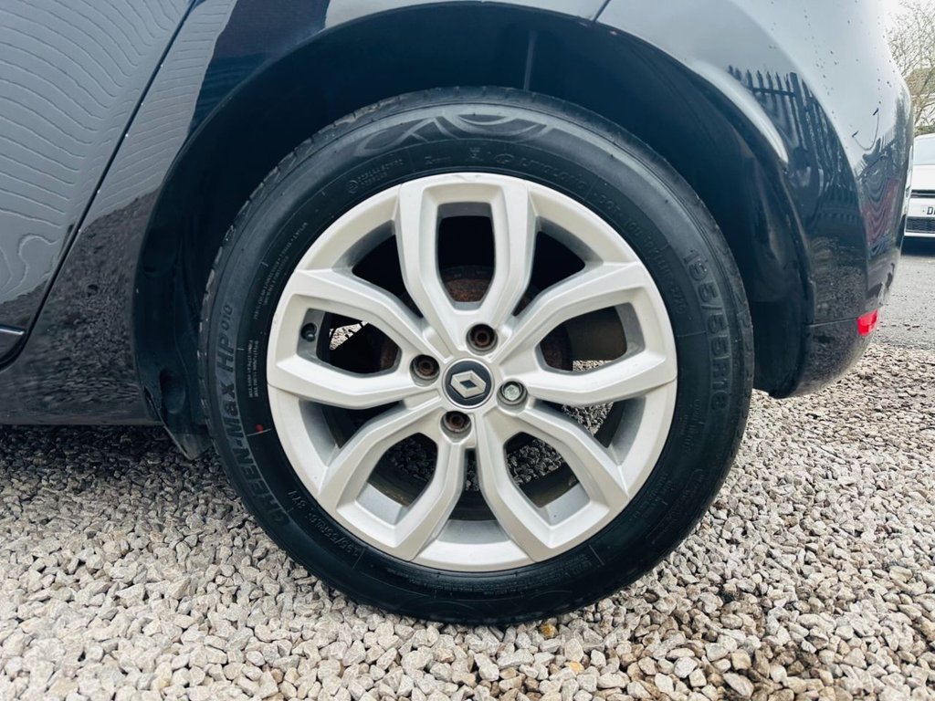 Used Renault Clio 2017 for sale - 76406235: Photo 21