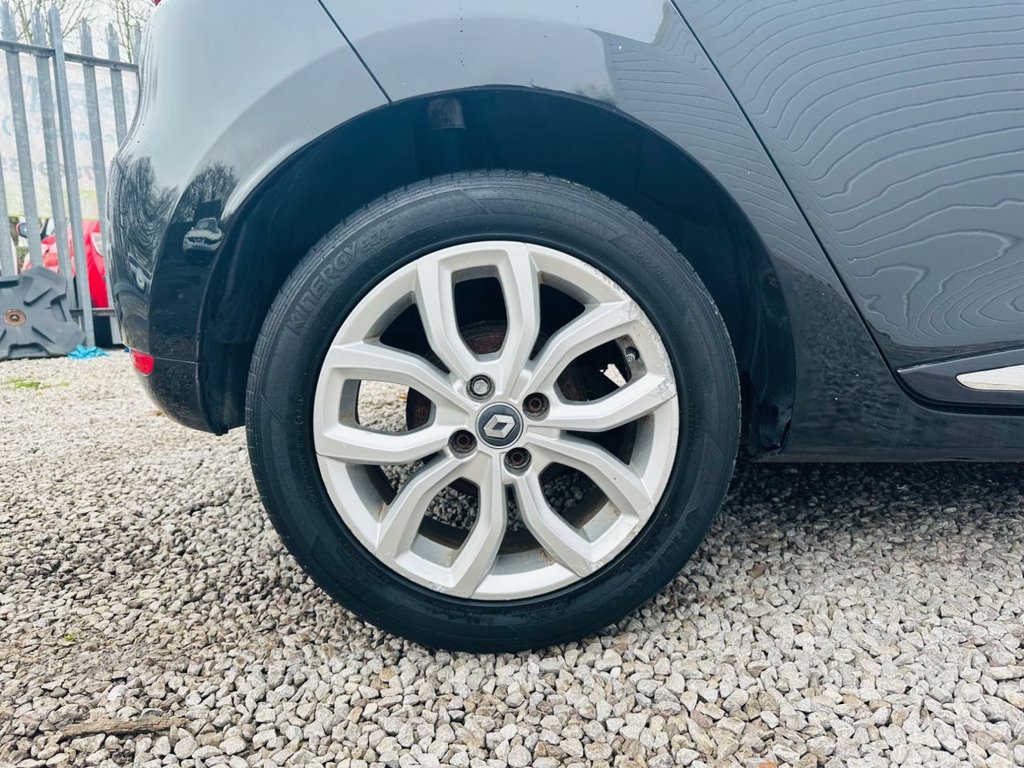 Used Renault Clio 2017 for sale - 76406235: Photo 23