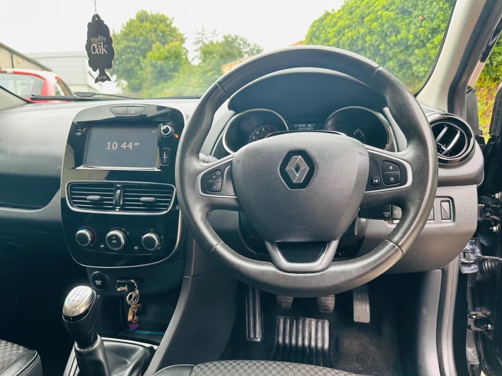 Used Renault Clio 2017 for sale - 76406235: Photo 4