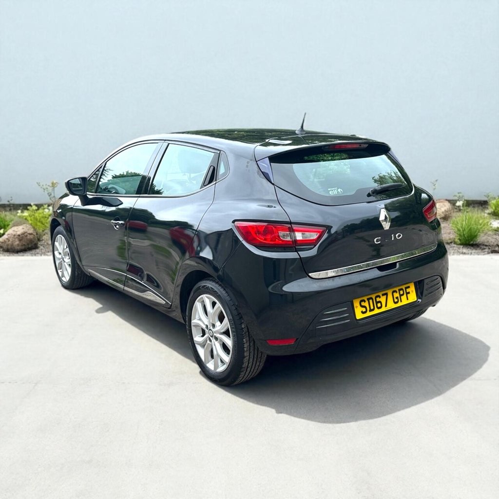 Used Renault Clio 2017 for sale - 76406235: Photo 6