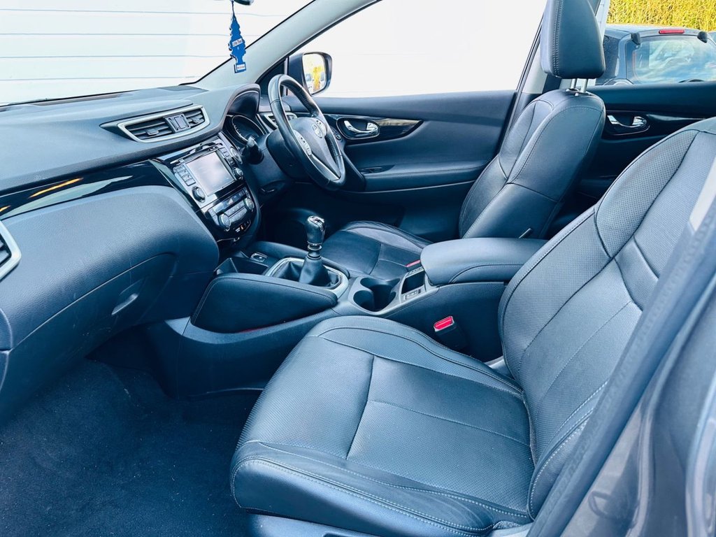 Used Nissan Qashqai 2015 for sale - 77239373: Photo 16