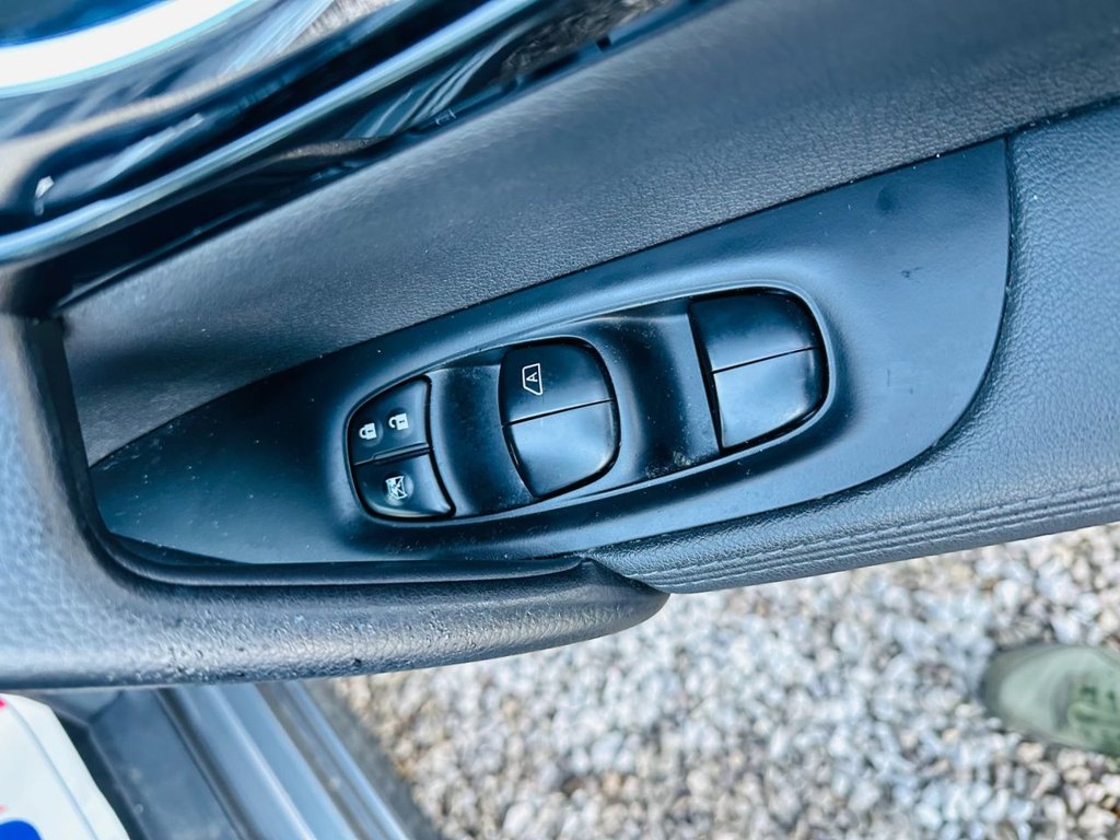 Used Nissan Qashqai 2015 for sale - 77239373: Photo 26