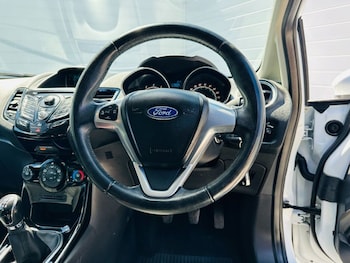 Used Ford Fiesta 2014 for sale - 79375732: Photo