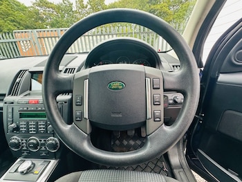 Used Land Rover Freelander 2009 for sale - 79550534: Photo