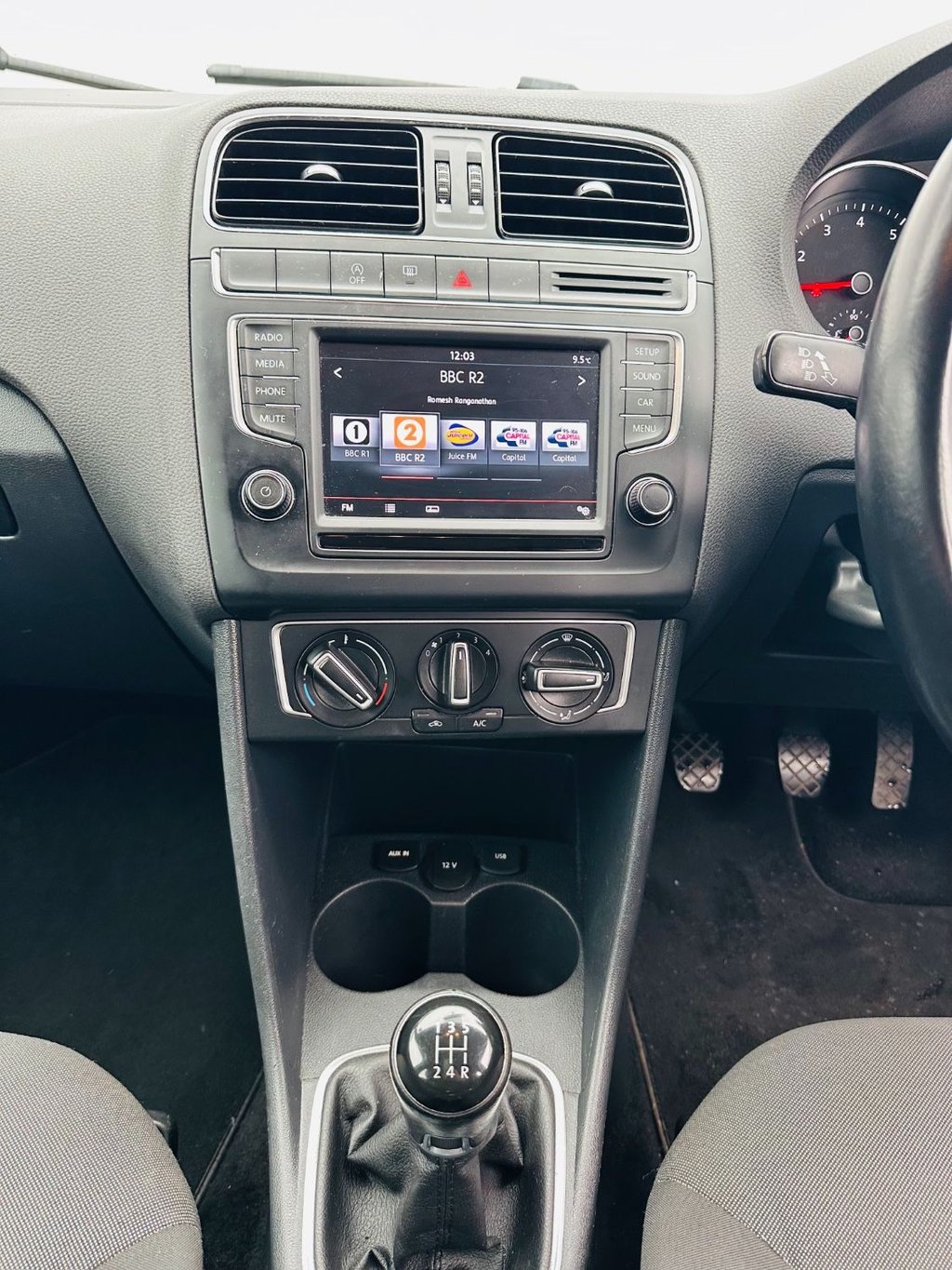 Used Volkswagen Polo 2015 for sale - 76593467: Photo 8