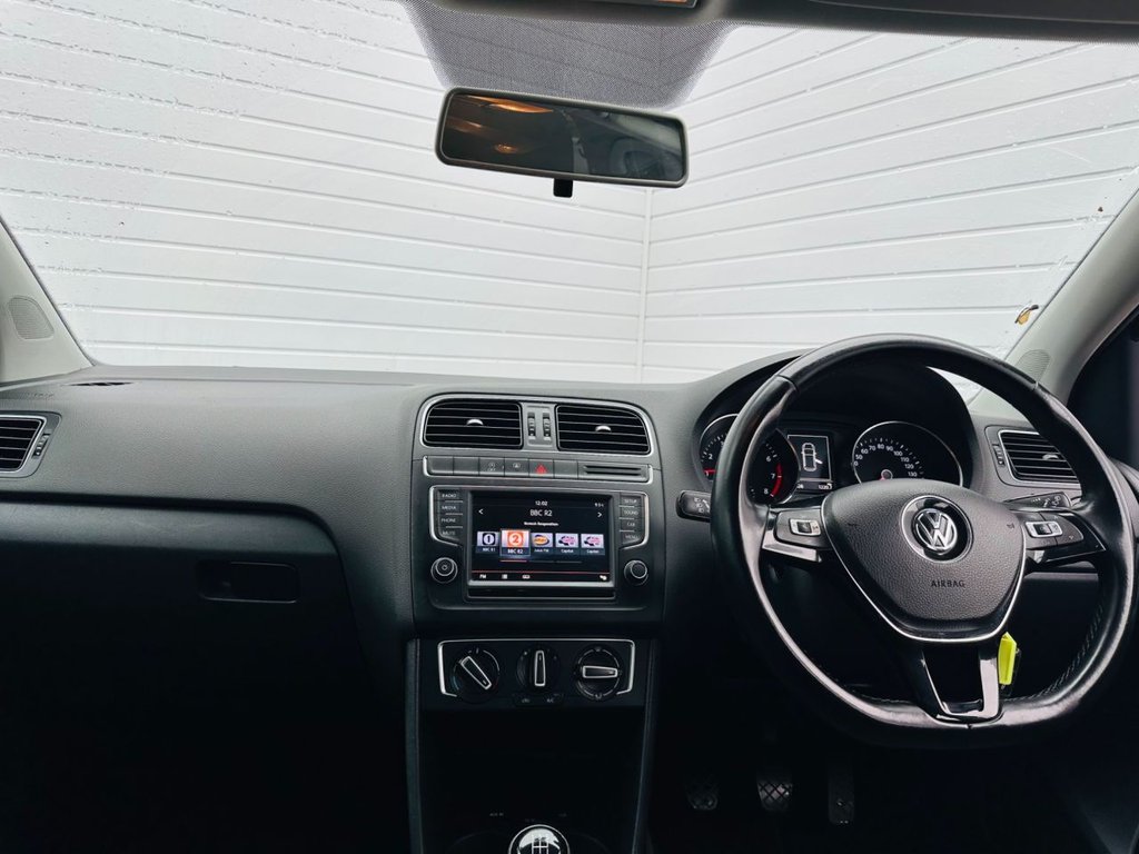 Used Volkswagen Polo 2015 for sale - 76593467: Photo 9