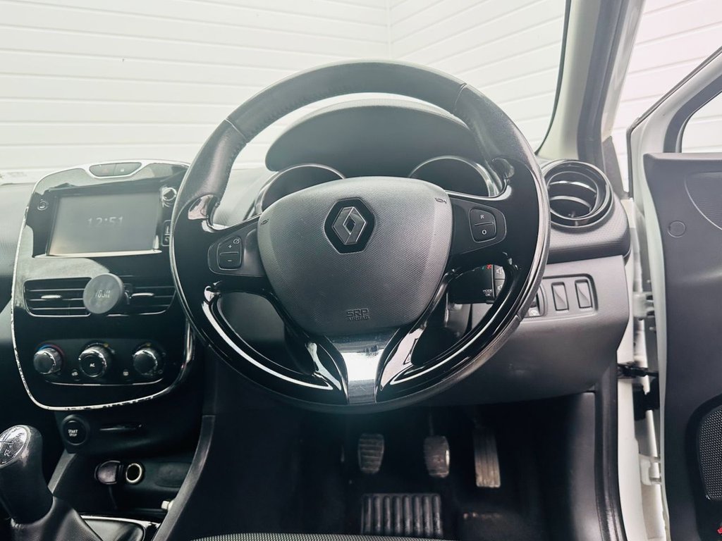 Used Renault Clio 2014 for sale - 77408604: Photo 11
