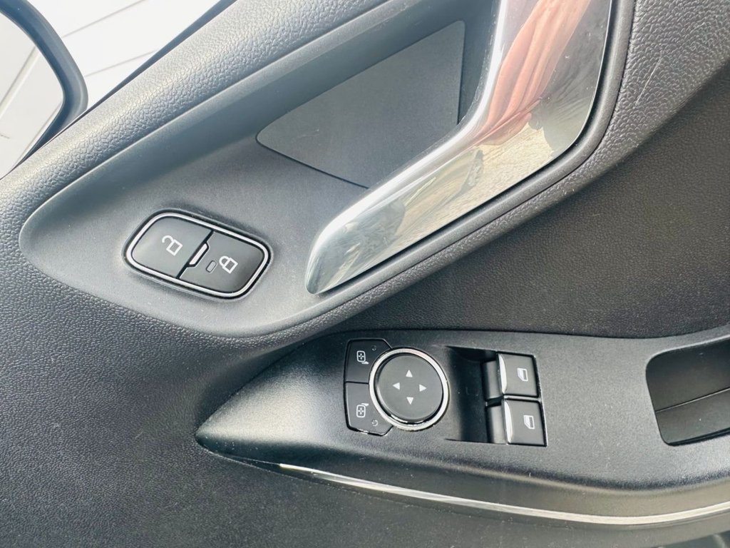Used Ford Fiesta 2018 for sale - 78110702: Photo 25