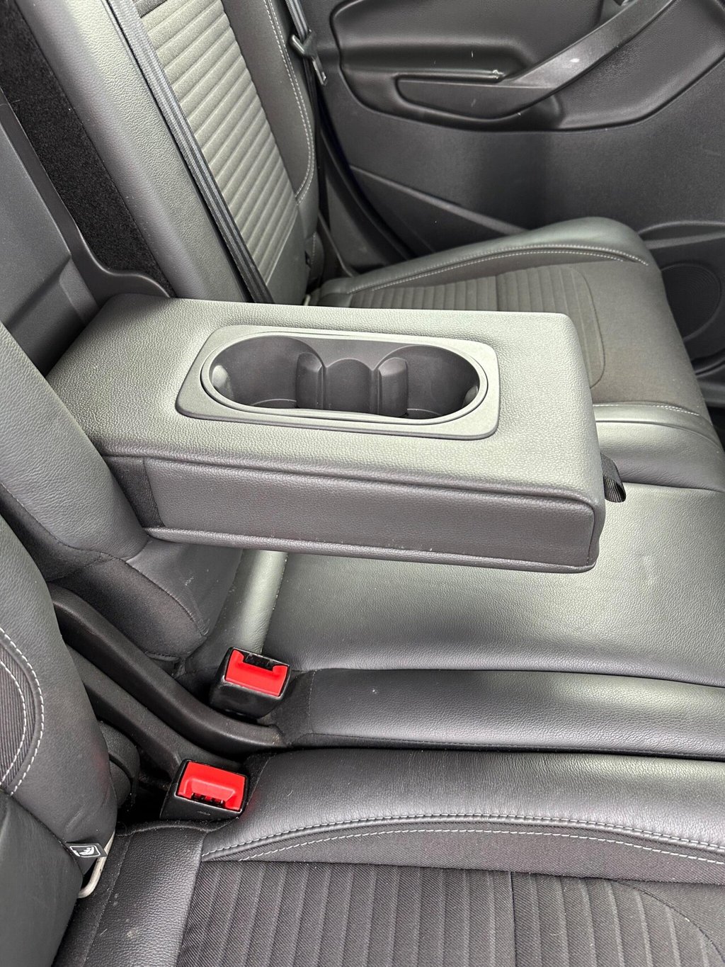 Used Ford Kuga 2017 for sale - 76406230: Photo 23