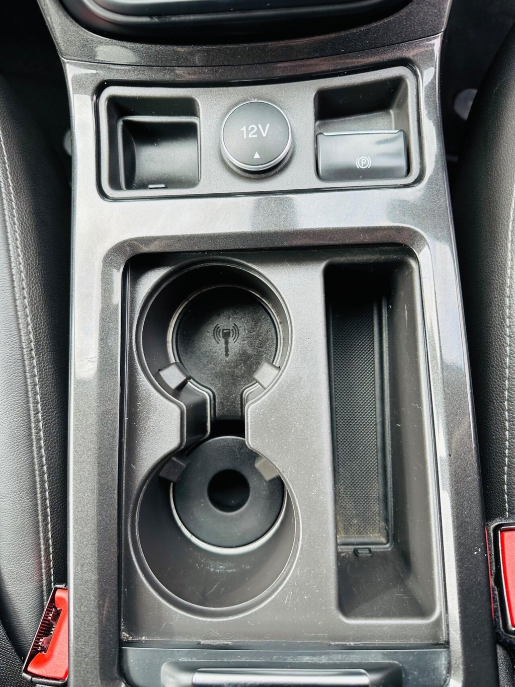 Used Ford Kuga 2017 for sale - 76406230: Photo 6