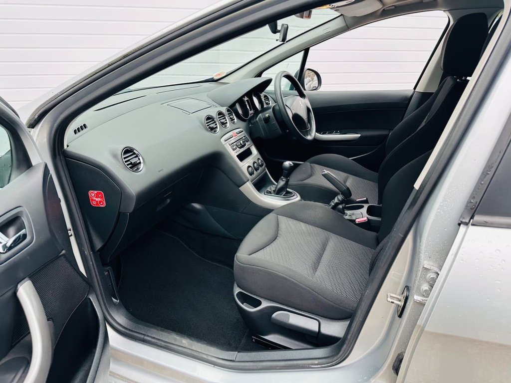 Used Peugeot 308 2011 for sale - 77346763: Photo 10