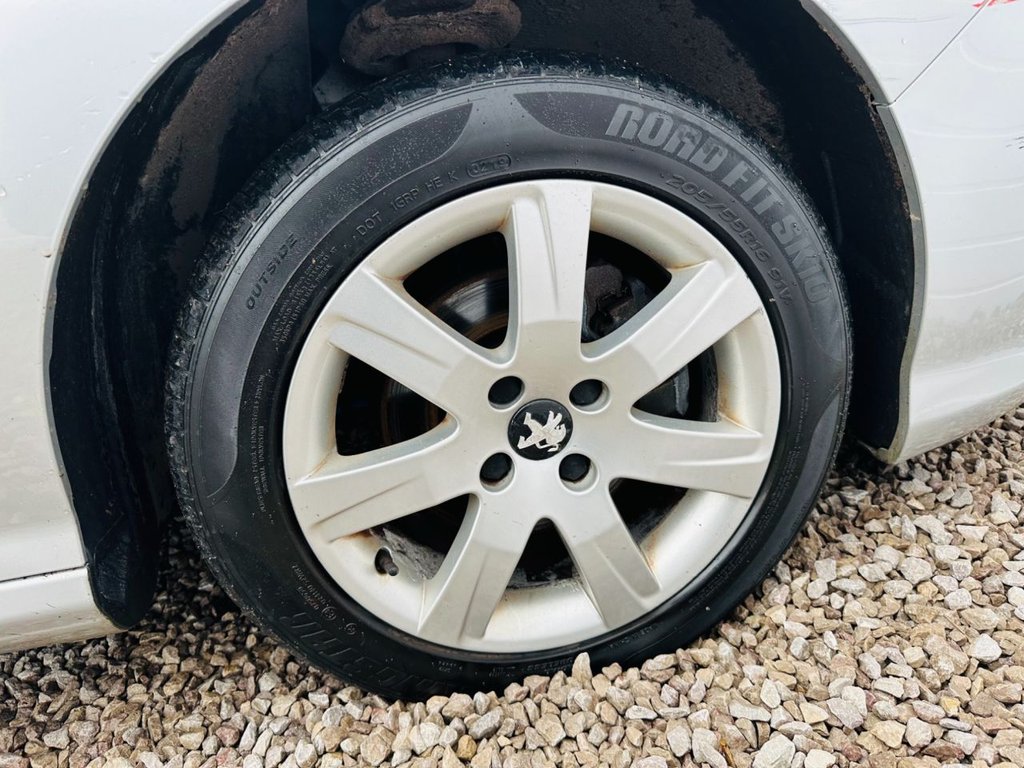 Used Peugeot 308 2011 for sale - 77346763: Photo 17