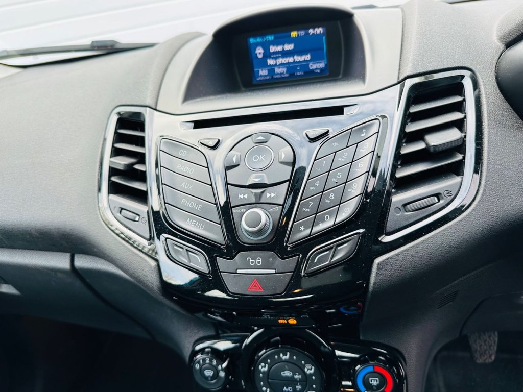 Used Ford Fiesta 2015 for sale - 77551759: Photo 12