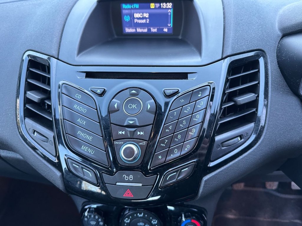 Used Ford Fiesta 2016 for sale - 76966257: Photo 25