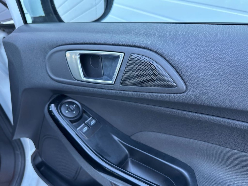 Used Ford Fiesta 2016 for sale - 76966257: Photo 6