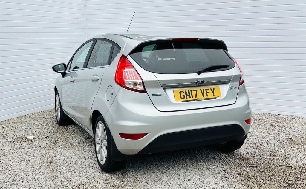 Used Ford Fiesta 2017 for sale - 76406167: Photo 3