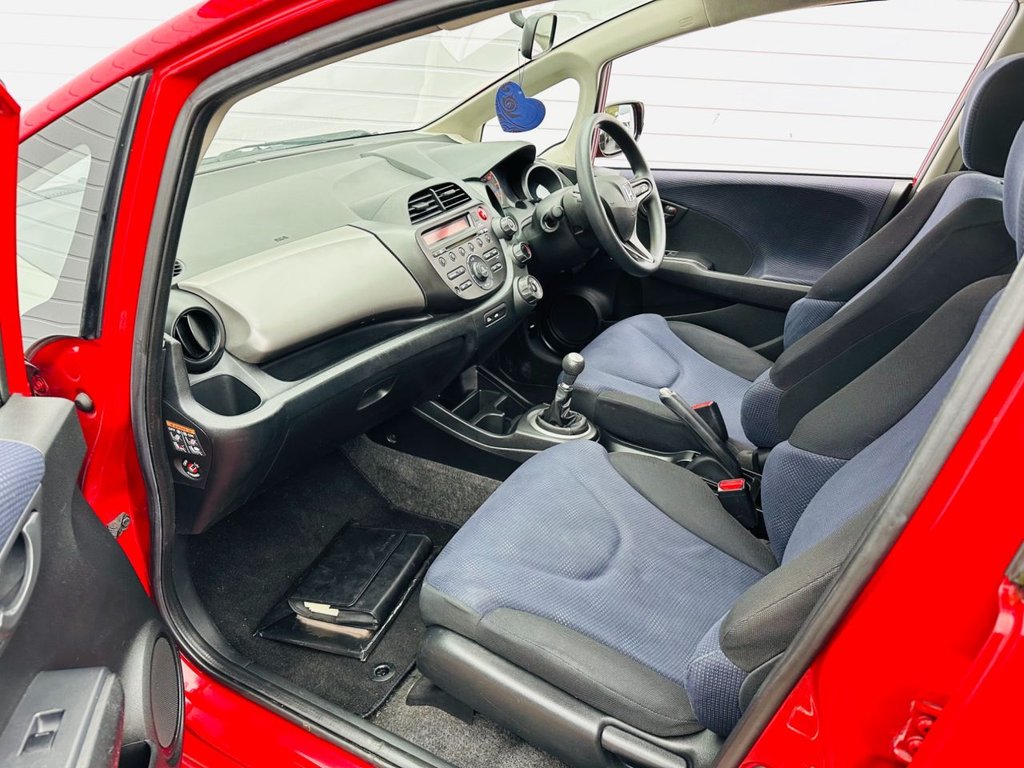 Used Honda Jazz 2011 for sale - 76731187: Photo 18