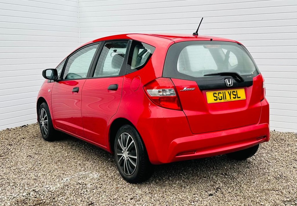 Used Honda Jazz 2011 for sale - 76731187: Photo 2