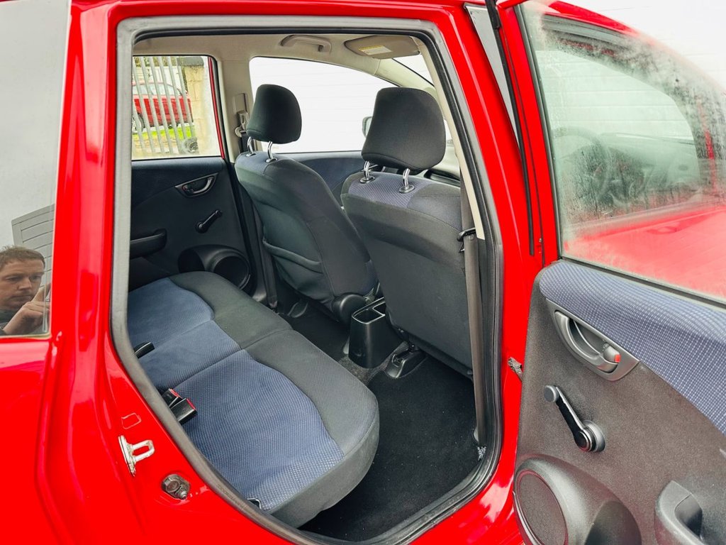 Used Honda Jazz 2011 for sale - 76731187: Photo 6