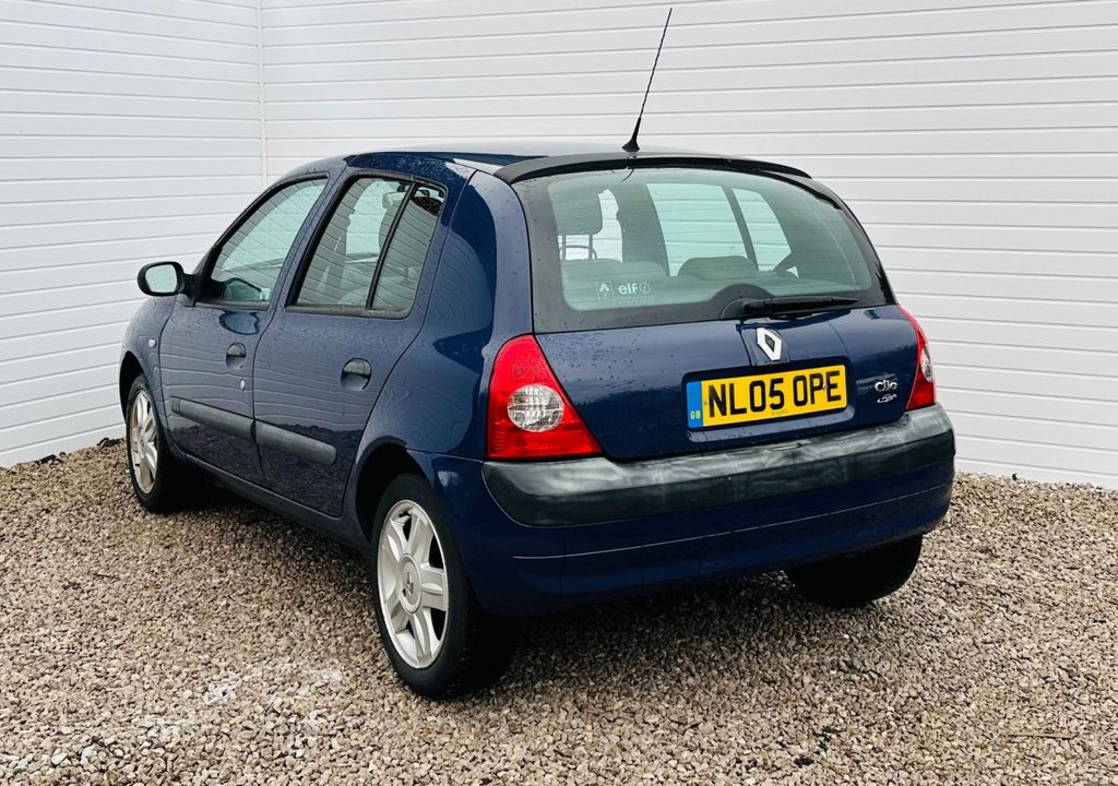 Used Renault Clio 2005 for sale - 76731190: Photo 8