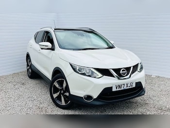 Used Nissan Qashqai 2017 for sale - 76406396: Photo
