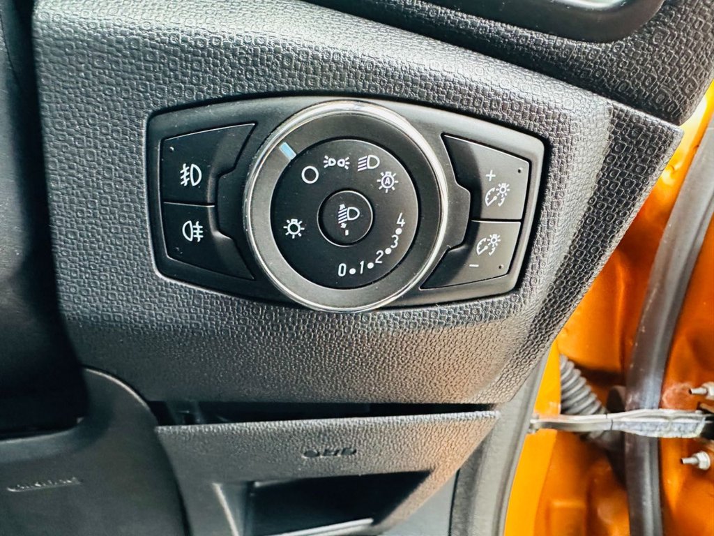 Used Ford Ecosport 2018 for sale - 76406232: Photo 23