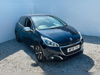 Used Peugeot 208 2019 for sale - 79409204: Photo