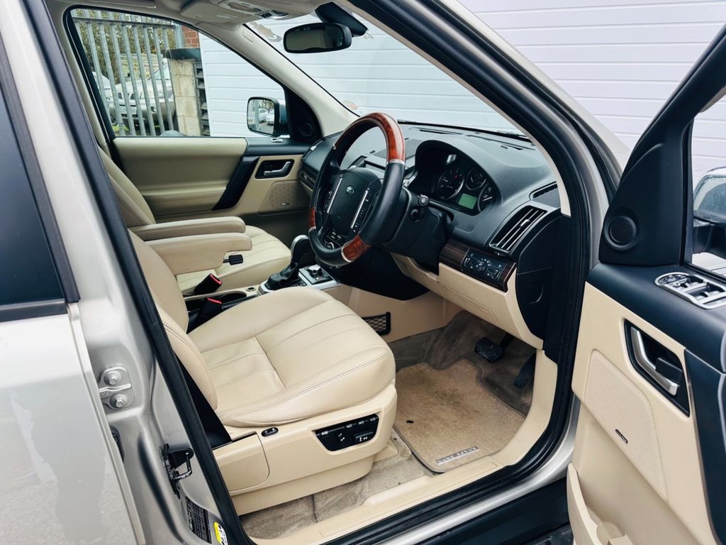 Used Land Rover Freelander 2011 for sale - 77631736: Photo 13