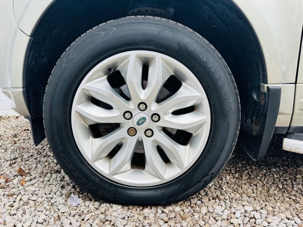 Used Land Rover Freelander 2011 for sale - 77631736: Photo 21