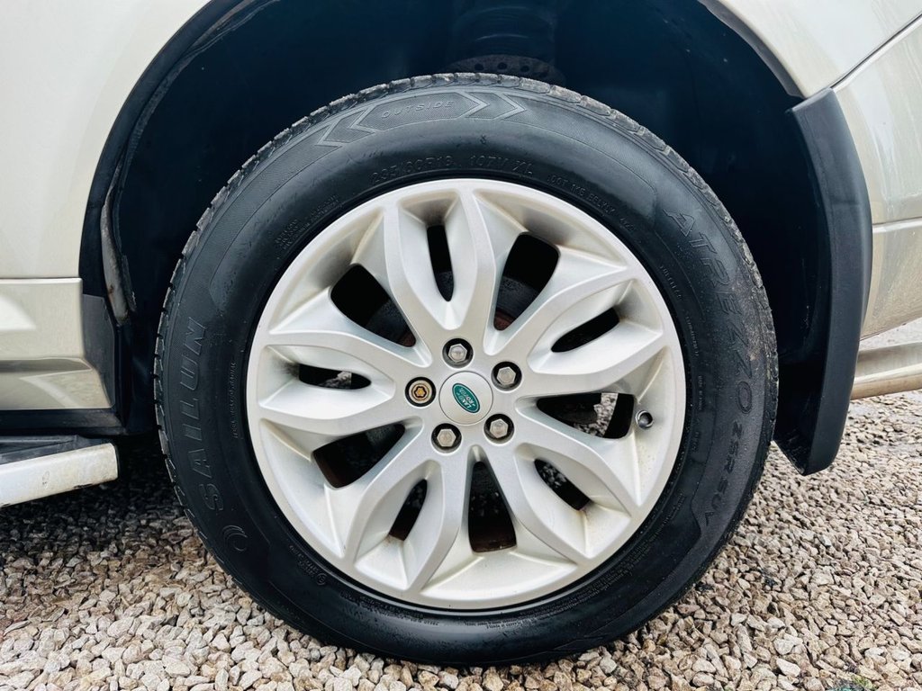 Used Land Rover Freelander 2011 for sale - 77631736: Photo 23