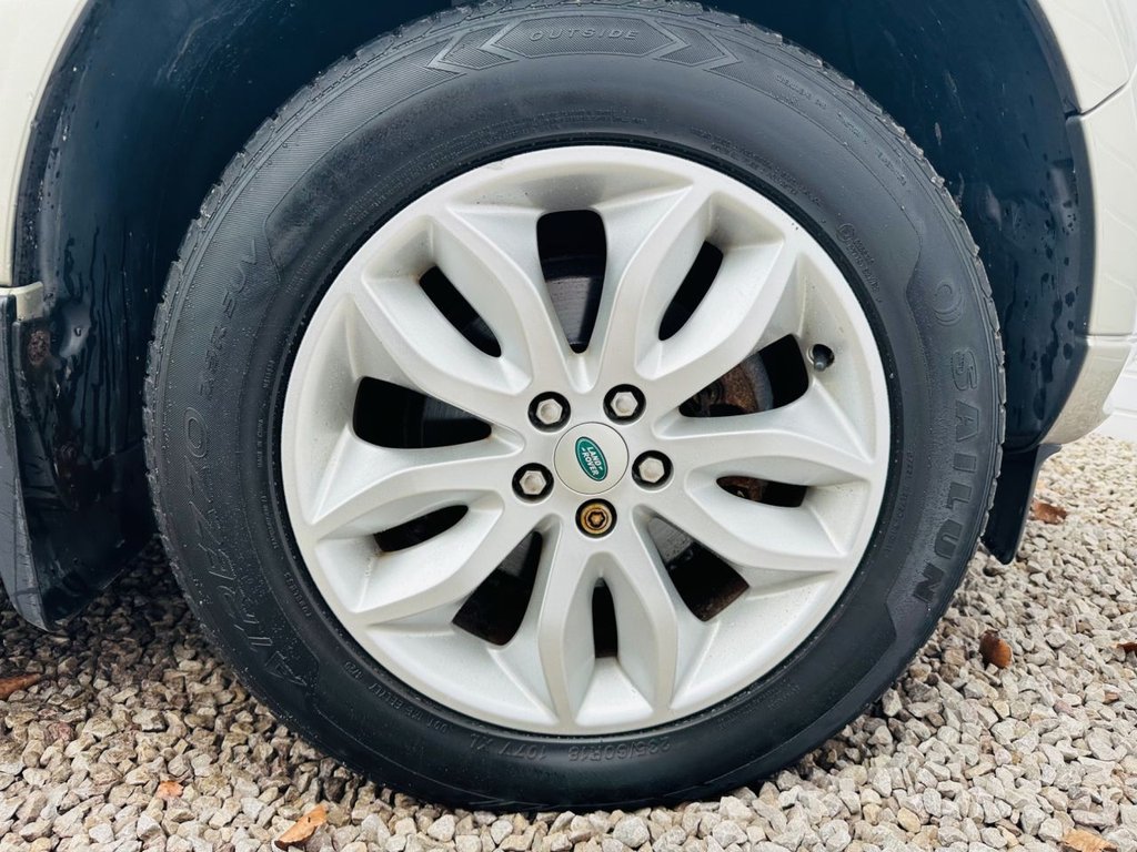 Used Land Rover Freelander 2011 for sale - 77631736: Photo 24